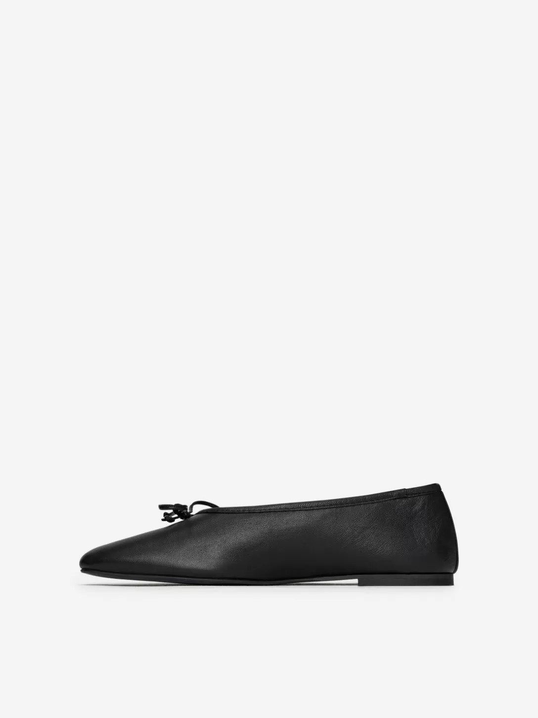 ARKET Ballerinaskor I Läder- Flats