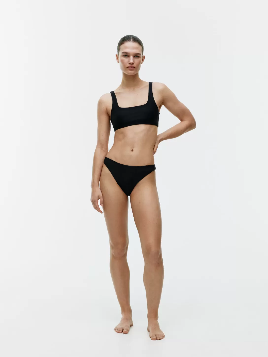 ARKET Bikinitrosa Med Medelhög Midja- Badkläder