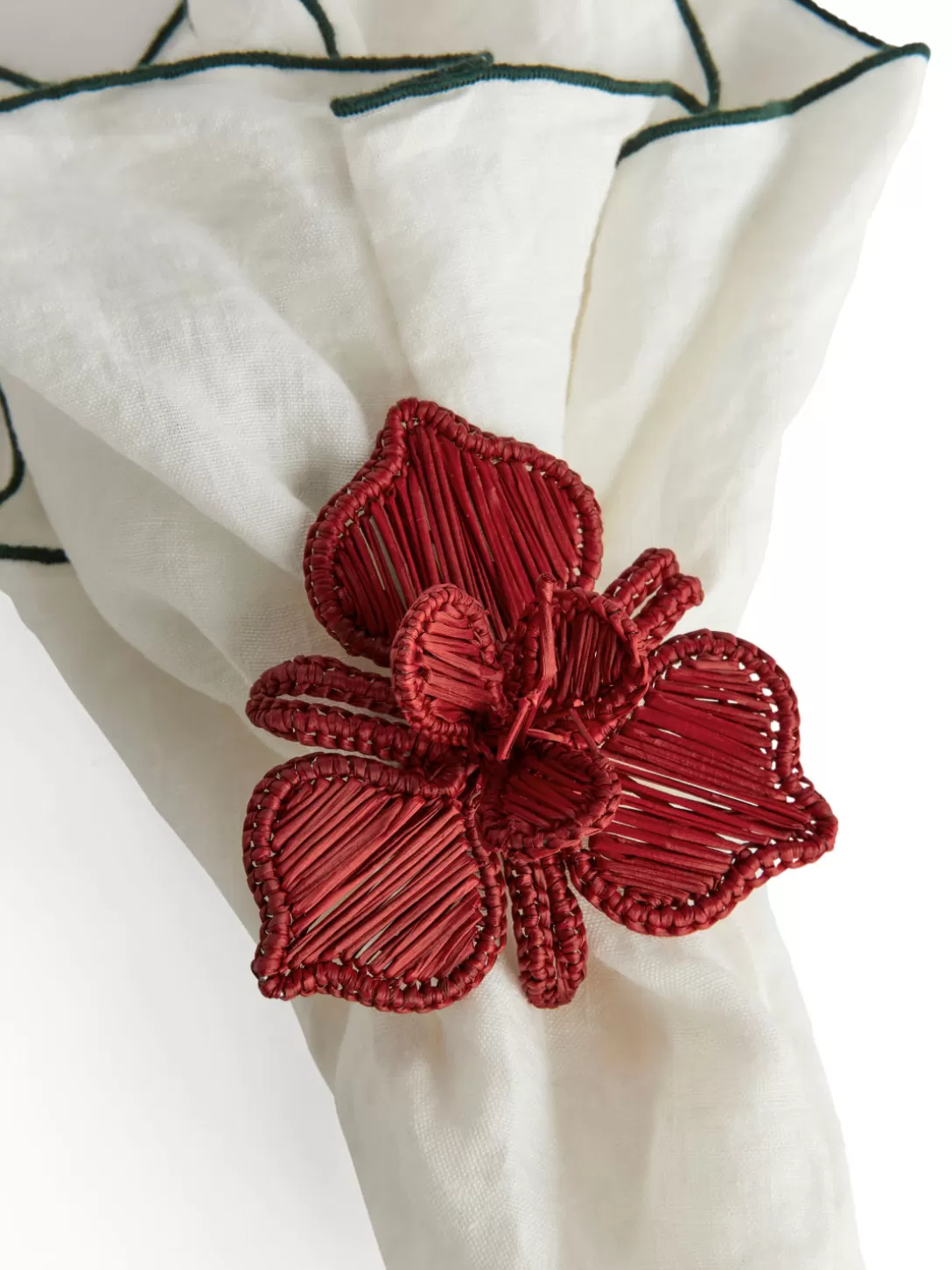 ARKET GUANABANA Servettring Med Blomma- Table Accessories