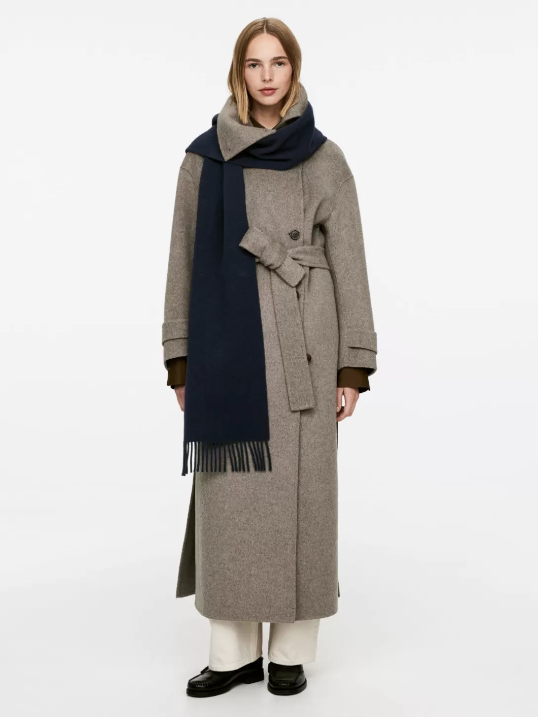 ARKET Halsduk I Ull- Halsdukar Och Scarves