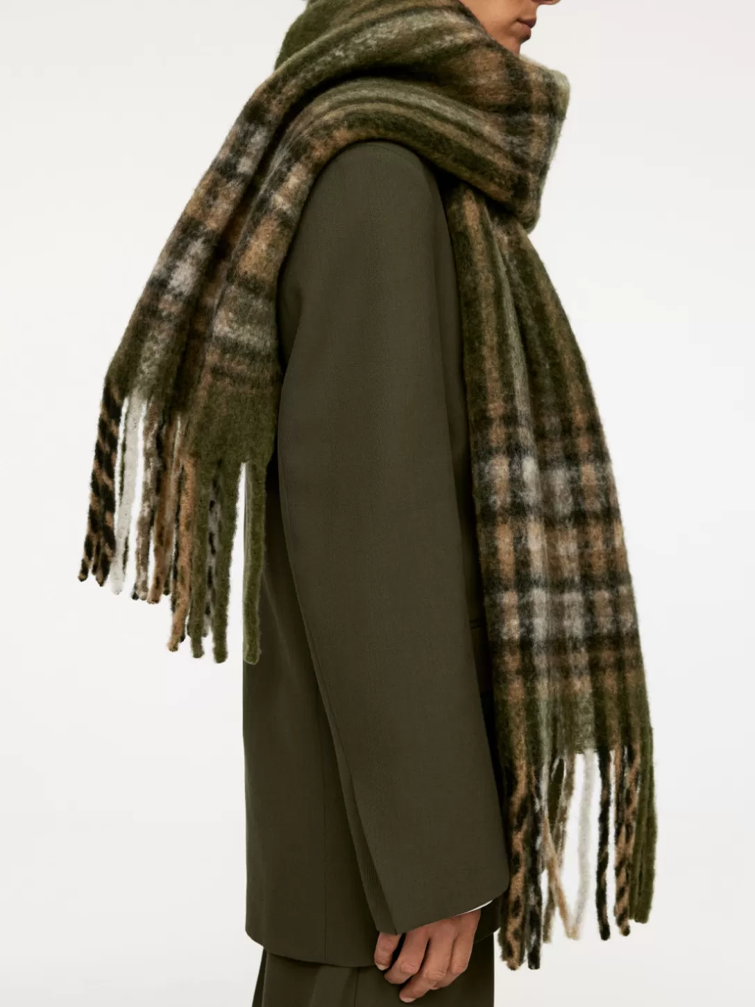 ARKET Halsduk I Ullblandning- Halsdukar Och Scarves