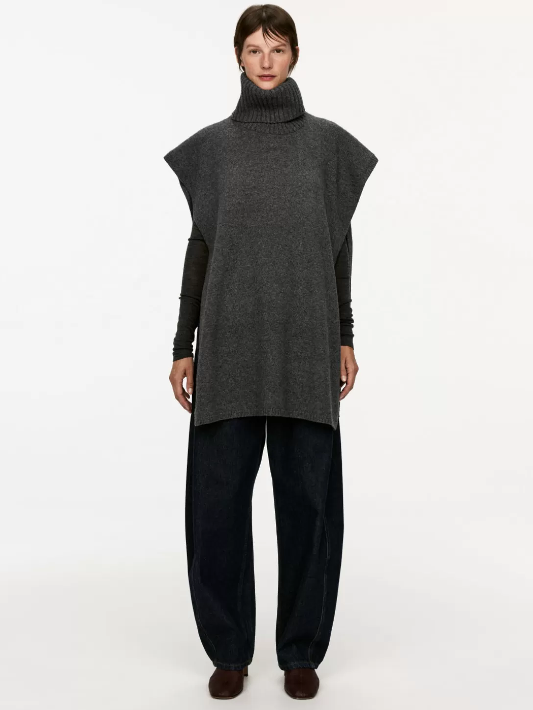ARKET Poncho I Ull- Halsdukar Och Scarves