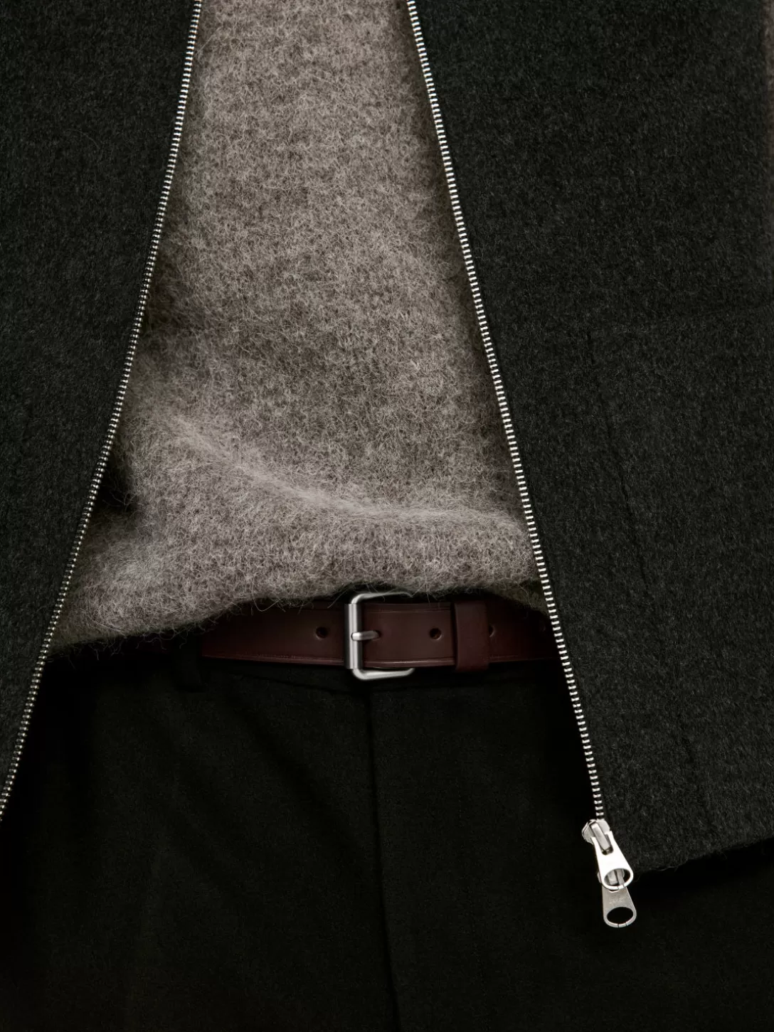 ARKET Slim Leather Belt- Bälten