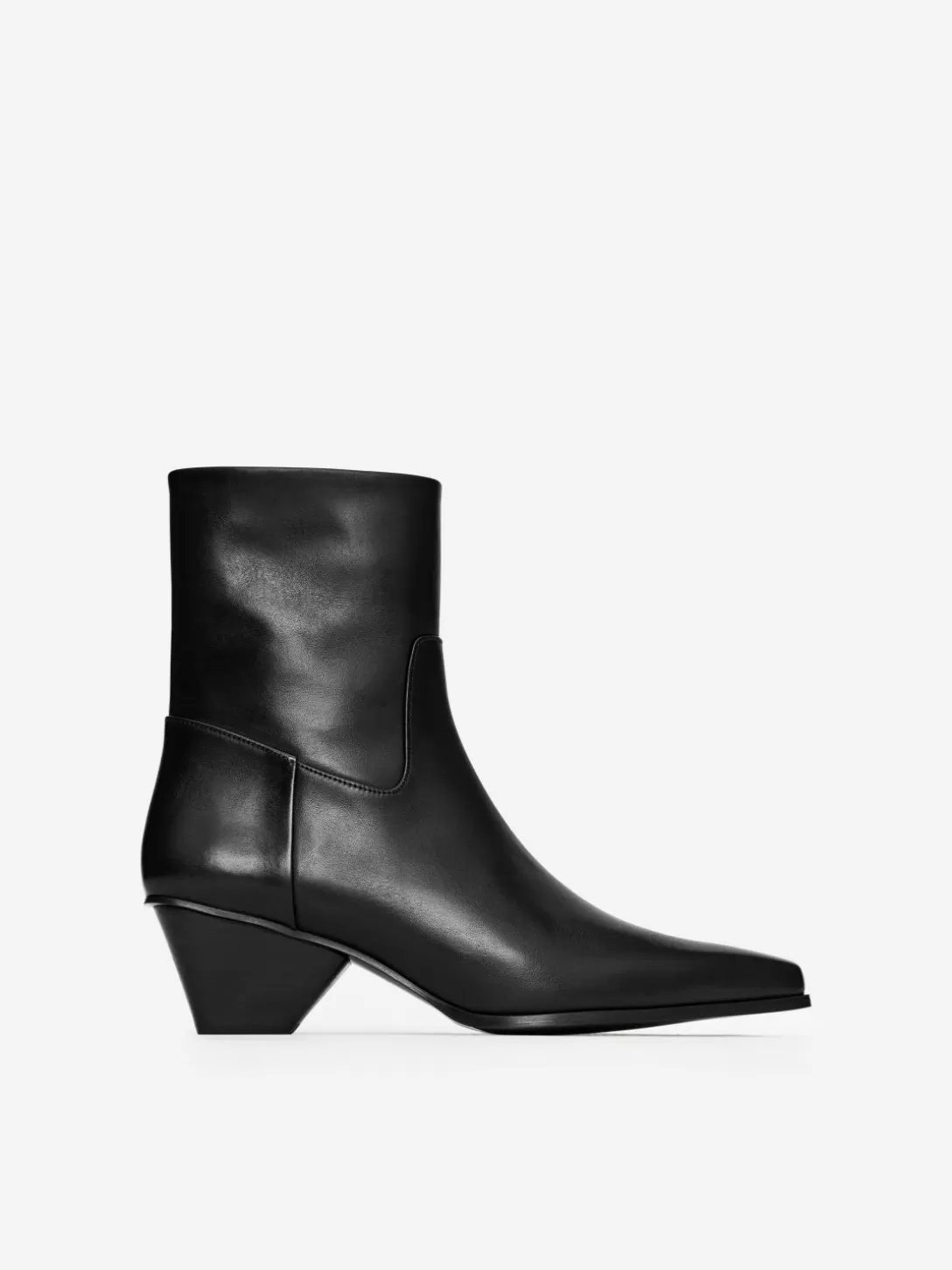 ARKET Spetsiga Läderboots- Boots