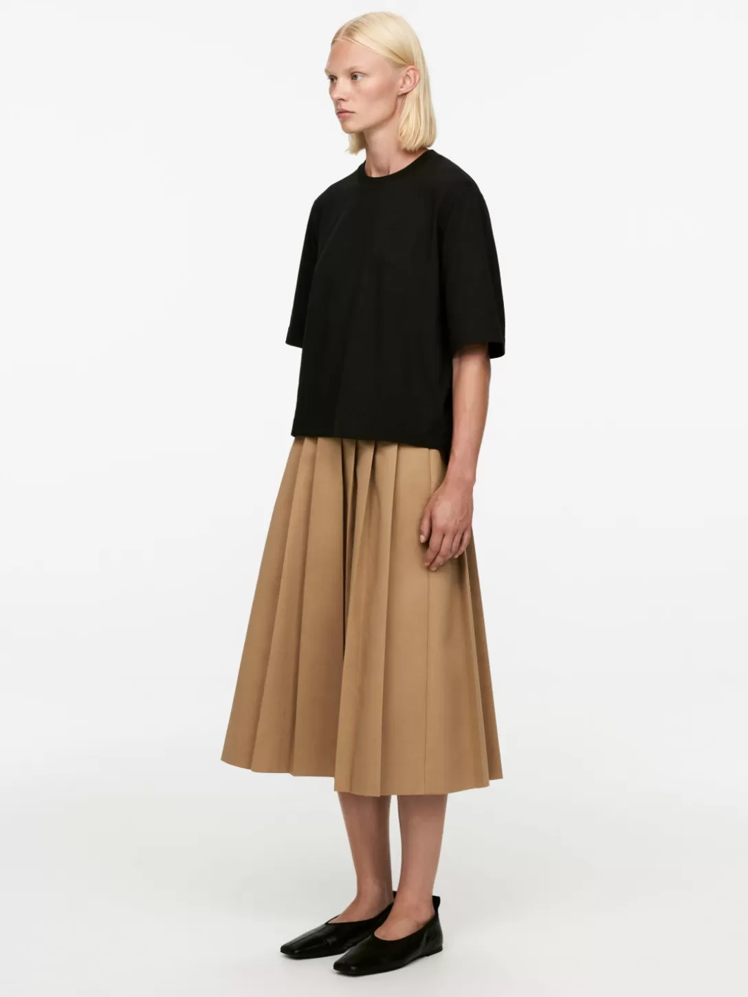 ARKET Vid T-shirt- T-Shirts